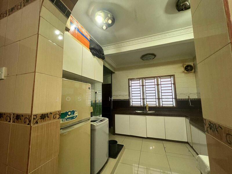 2-storey Terraced House for Sale in Taman Setia Indah (Tebrau) - Joseph Wong - Kitchen - PropertyGuru.com.my
