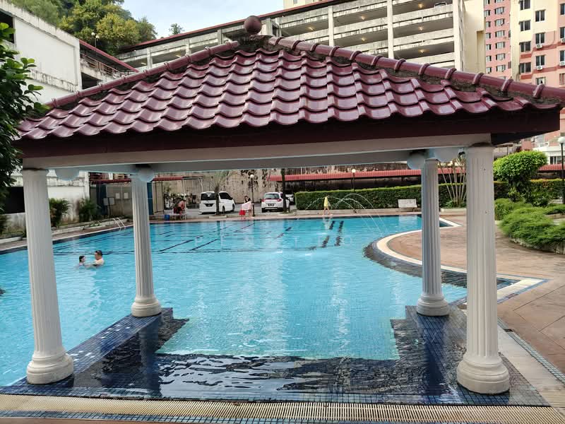 Condominium for Sale at Jay Series (Greenlane Heights Block J) - Pen Teo - Pool - PropertyGuru.com.my