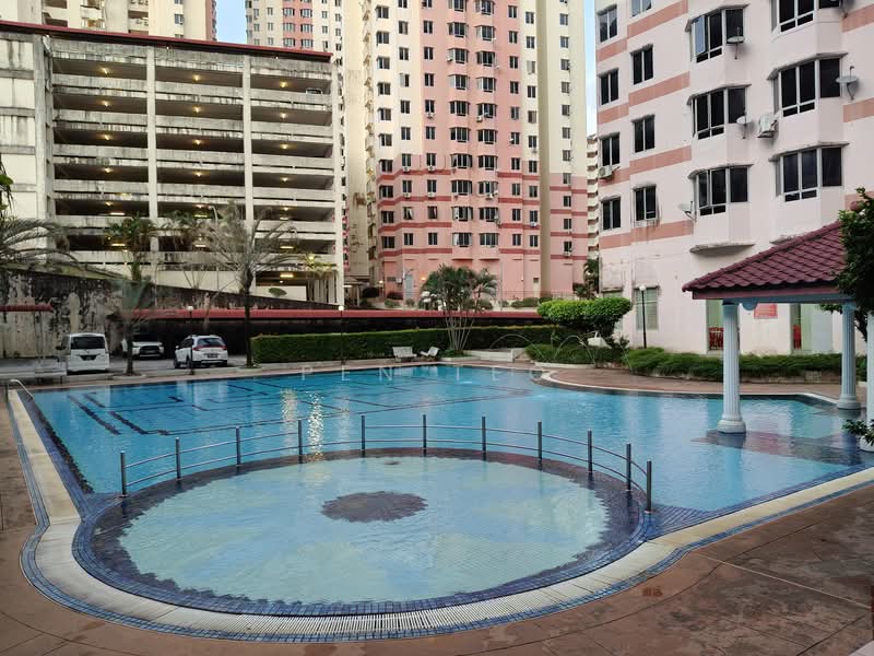Condominium for Sale at Jay Series (Greenlane Heights Block J) - Pen Teo - Pool - PropertyGuru.com.my