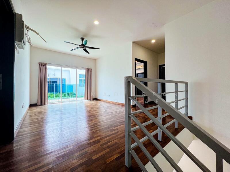 Semi-Detached House for Sale in Cyberjaya (Selangor) - Muhamad Irfan Muhamad Hafiz - Living Room - PropertyGuru.com.my