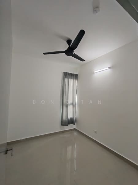 Servis Apartment untuk Disewa di Bayu Residensi - Bonie Tan - PropertyGuru.com.my