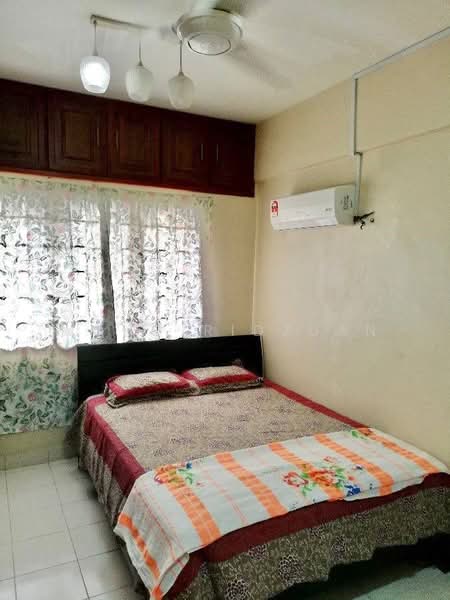 Kondominium untuk Dijual di Bintang Mas - Mohd Ridzuan - Bedroom - PropertyGuru.com.my