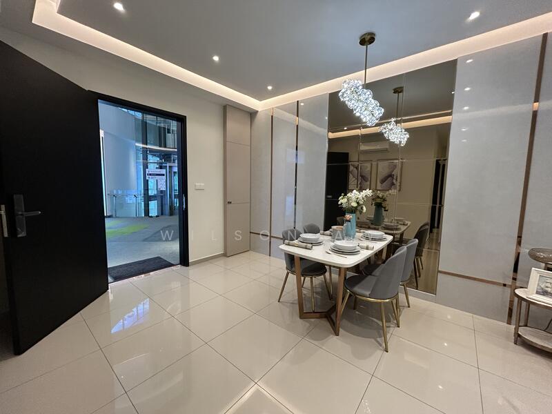 Service Residence for Sale at Vista Tiara (MBW Bay) - Wilson Aw - Dining Room - PropertyGuru.com.my
