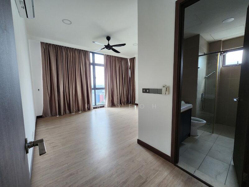 Service Residence for Sale at Green Haven - HR Yeoh - Bathroom - PropertyGuru.com.my
