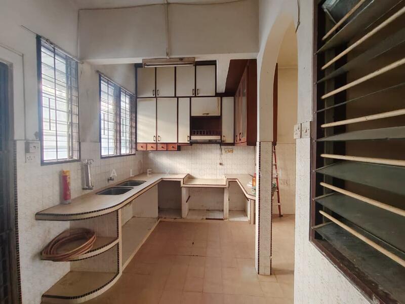 Terraced House for Sale in Gelugor (Penang) - Alex Cheah - Kitchen - PropertyGuru.com.my