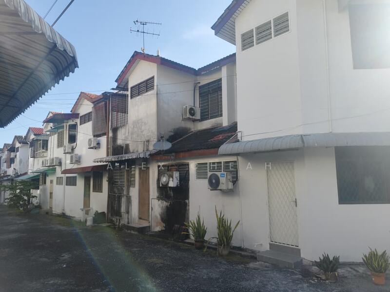 Terraced House for Sale in Gelugor (Penang) - Alex Cheah - Exterior - PropertyGuru.com.my