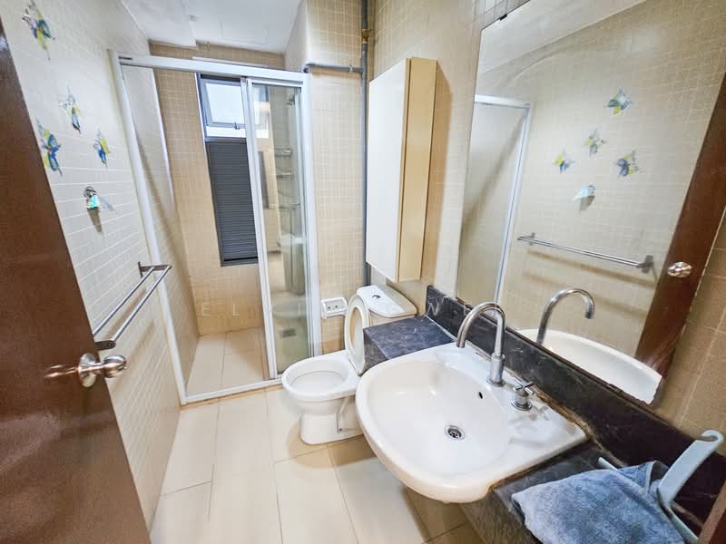 Saujana Residency untuk Untuk Dijual - RM 800,000, Mac 2026 - Bathroom - PropertyGuru.com.my