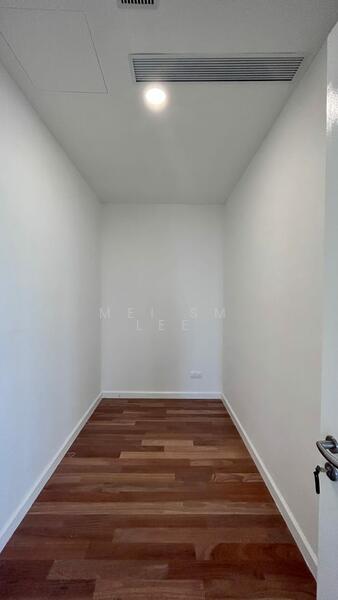 Pavilion Ceylon Hill Interior