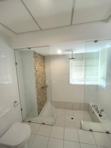 Servis Apartment untuk Dijual di Solaris Dutamas - Vivan Tan - Bathroom - PropertyGuru.com.my