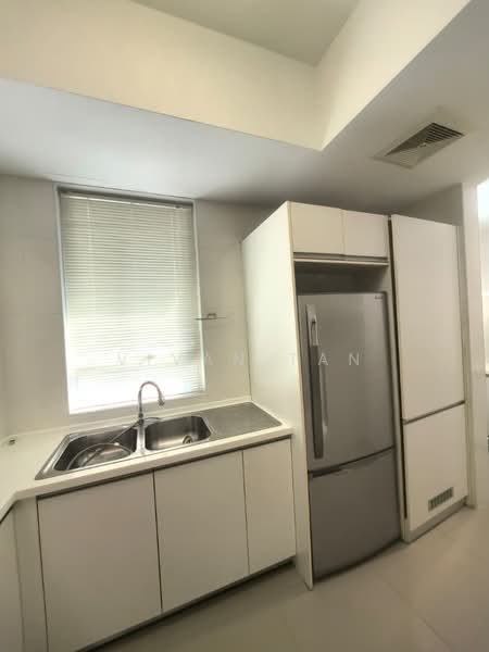 Servis Apartment untuk Dijual di Solaris Dutamas - Vivan Tan - Kitchen - PropertyGuru.com.my