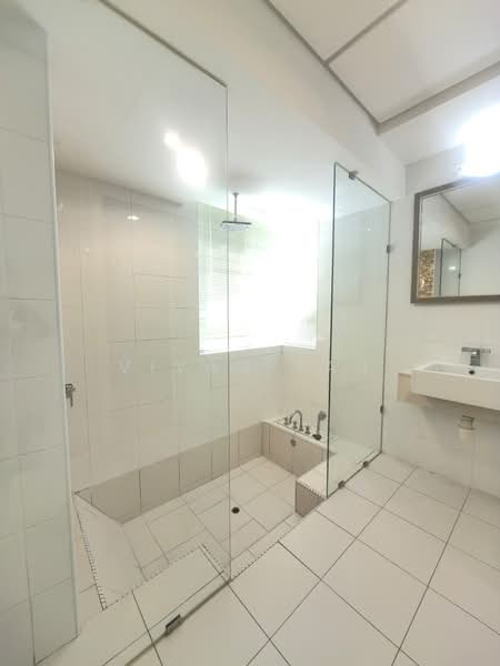 Servis Apartment untuk Dijual di Solaris Dutamas - Vivan Tan - Bathroom - PropertyGuru.com.my