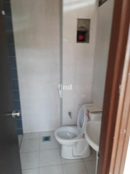 Untuk Disewa - 2.5 Storey Semi-D For Rent @ Batu Ferringhi