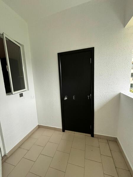 Condominium for Sale at Hijauan Kiara - Ambrose Too - Balcony - PropertyGuru.com.my