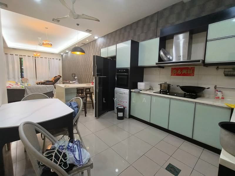 Perdana Residence 2 untuk Untuk Disewa - RM 4,200 /bulan, Feb 2026 - Kitchen - PropertyGuru.com.my