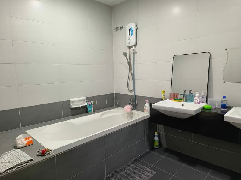 Perdana Residence 2 untuk Untuk Disewa - RM 4,200 /bulan, Feb 2026 - Bathroom - PropertyGuru.com.my