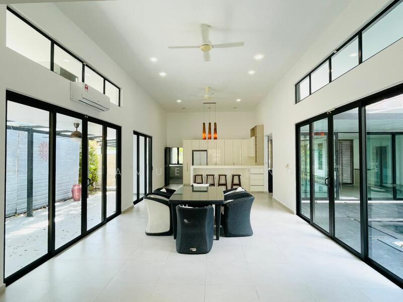 Bungalow for Sale in Iskandar Puteri (Nusajaya) (Johor) - Samuel Wong - Dining Room - PropertyGuru.com.my