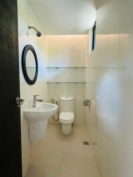 Bungalow for Sale in Iskandar Puteri (Nusajaya) (Johor) - Samuel Wong - Bathroom - PropertyGuru.com.my