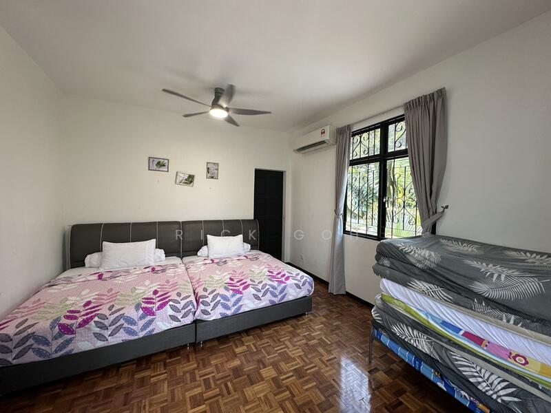 Bungalow for Rent in Batu Ferringhi (Penang) - Rick Goh - Bedroom - PropertyGuru.com.my
