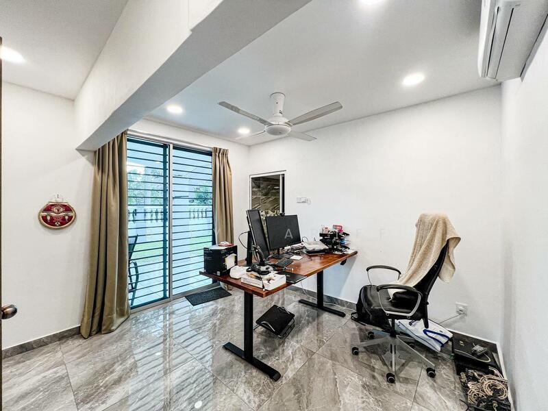 Untuk Dijual - Taman Bukit Saga