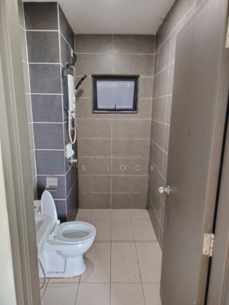 Condominium for Rent at The Henge - YS Lock - Bathroom - PropertyGuru.com.my