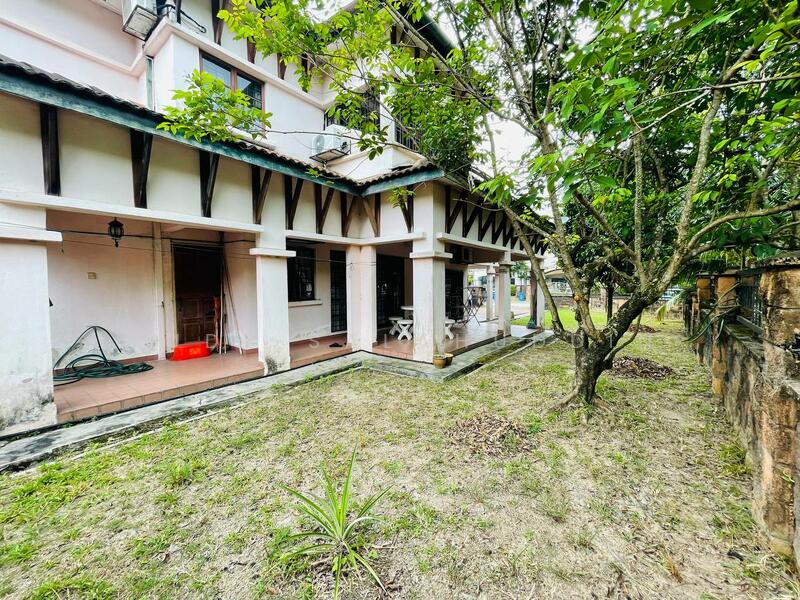 2-storey Terraced House for Sale in Bukit Jelutong (Shah Alam) - Mudz Salahuddin - Exterior - PropertyGuru.com.my