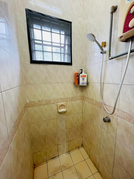 2-storey Terraced House for Sale in Bukit Jelutong (Shah Alam) - Mudz Salahuddin - Bathroom - PropertyGuru.com.my