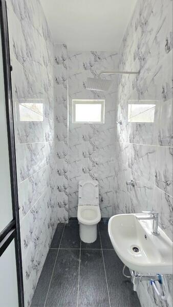 Bungalow for Sale in Mahkota Hills (Lenggeng) - Haslinda Ahmad Razali - Bathroom - PropertyGuru.com.my