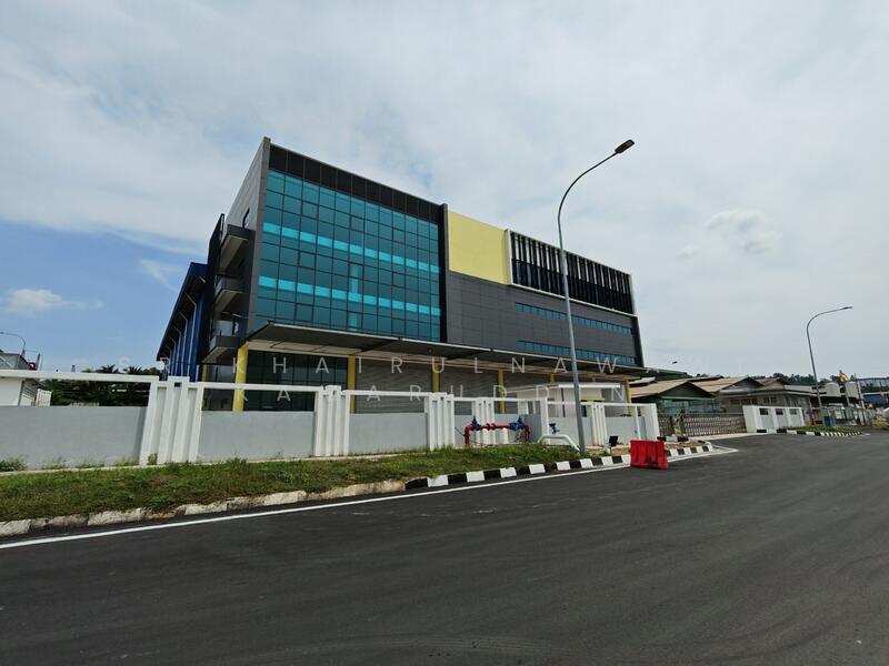 Detached Factory for Sale in Kawasan Perindustrian Balakong (Balakong) - Sr Khairulnawawi Kamaruddin - Exterior - PropertyGuru.com.my