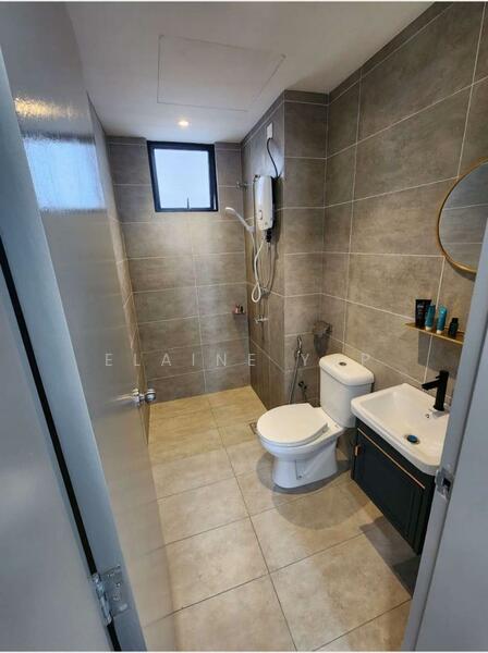 Kondominium untuk Dijual di Mutiara Ville - Elaine Yap - Bathroom - PropertyGuru.com.my
