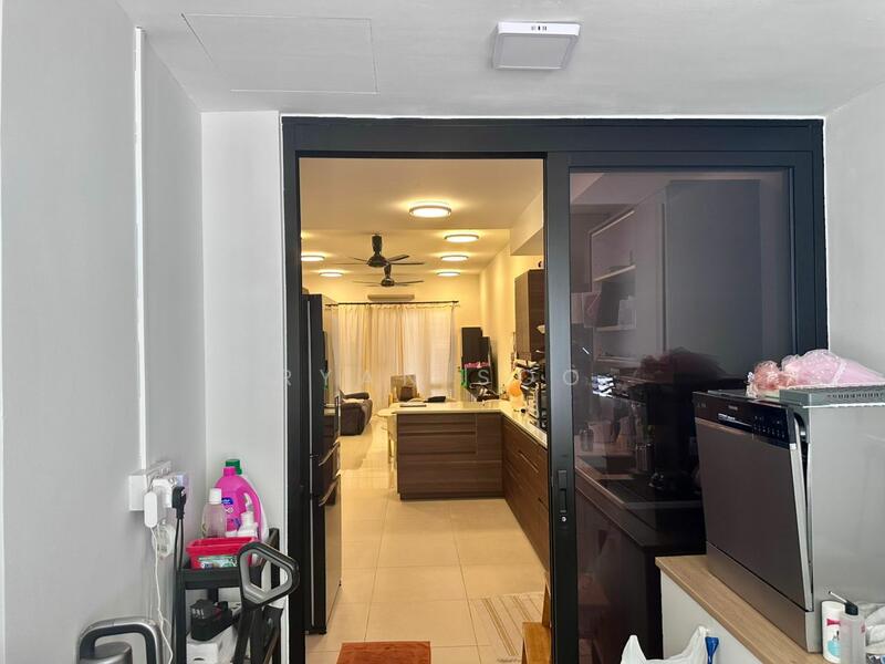 2-storey Terraced House for Sale in Shah Alam (Selangor) - Ryan Soo - Kitchen - PropertyGuru.com.my