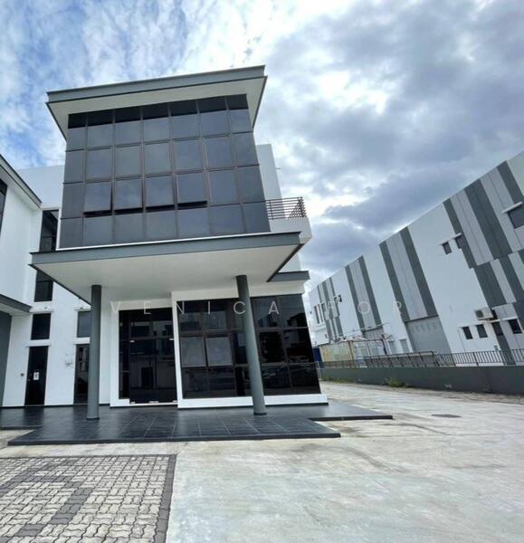 Factory for Rent in Taman Perniagaan Setia (Johor Bahru) - Venica For - Exterior - PropertyGuru.com.my