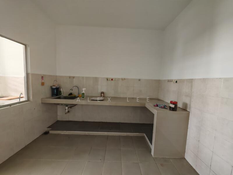 2-storey Terraced House for Sale in Kota Emerald (Rawang) - Alex Lee - Kitchen - PropertyGuru.com.my