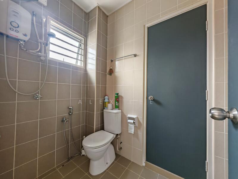 2-storey Terraced House for Sale in Kota Emerald (Rawang) - Alex Lee - Bathroom - PropertyGuru.com.my