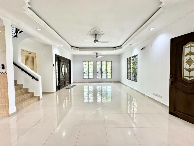 Rumah Berkembar untuk Dijual di Shah Alam (Selangor) - Adaw Zain - Living Room - PropertyGuru.com.my
