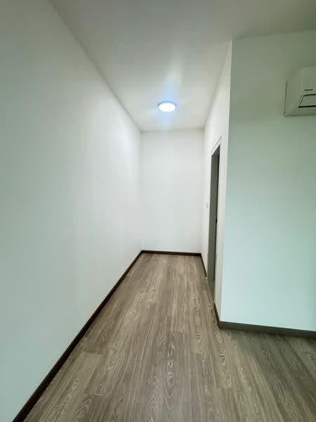 Service Residence for Rent at MIRAI Residences - Sarah Chee - Corridor - PropertyGuru.com.my