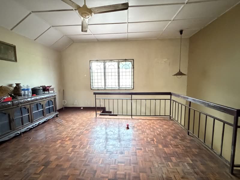 Bungalow for Sale in Taman Sri Hijau (Rawang) - Danny Wong - PropertyGuru.com.my