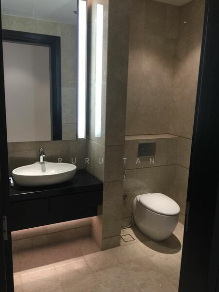 Service Residence for Sale at The Ritz-Carlton Residences - Ruru Tan - Bathroom - PropertyGuru.com.my