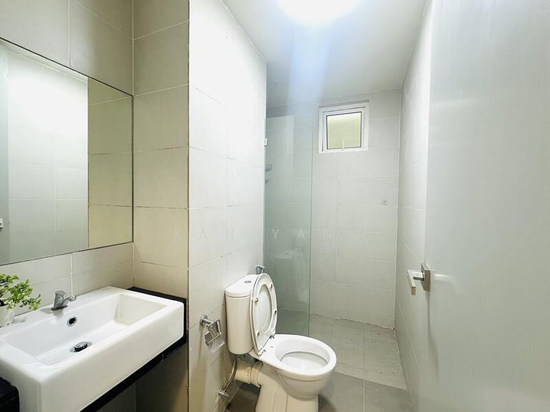 Tropicana Bay Residences untuk Untuk Disewa - RM 2,000 /bulan, Mac 2026 - Bathroom - PropertyGuru.com.my