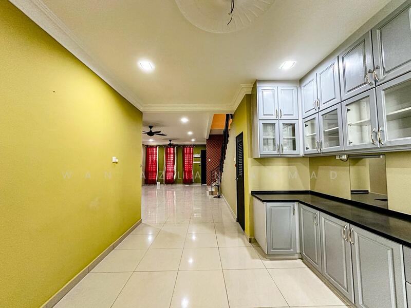 Rumah Teres 2-Tingkat untuk Dijual di Kajang (Selangor) - Wan Azlan Ahmad - Kitchen - PropertyGuru.com.my