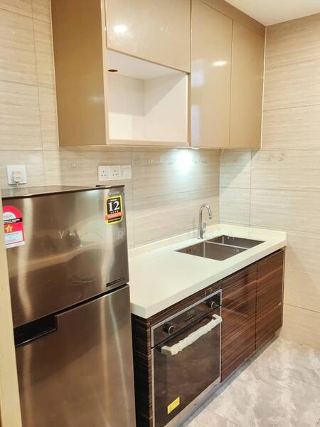 Service Residence for Rent at R&F Princess Cove Phase 1 - Yusri Yusak - Kitchen - PropertyGuru.com.my