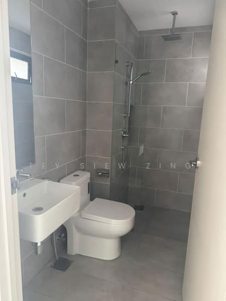 The Tropika untuk Untuk Dijual - RM 1,200,000, Mac 2026 - Bathroom - PropertyGuru.com.my