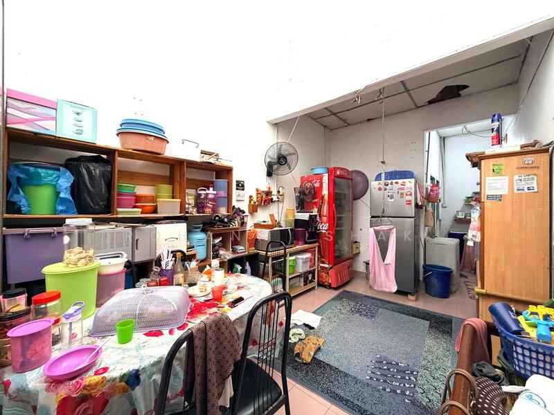 1-storey Terraced House for Sale in Meru (Klang) - Rohana Ishak - PropertyGuru.com.my