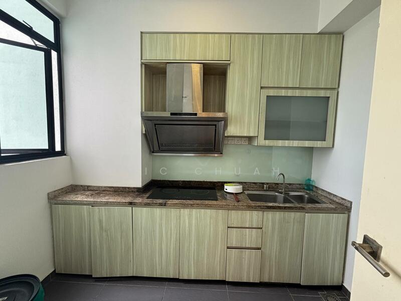 Sky Loft Premium Suites untuk Untuk Disewa - RM 3,500 /bulan, Feb 2026 - Kitchen - PropertyGuru.com.my