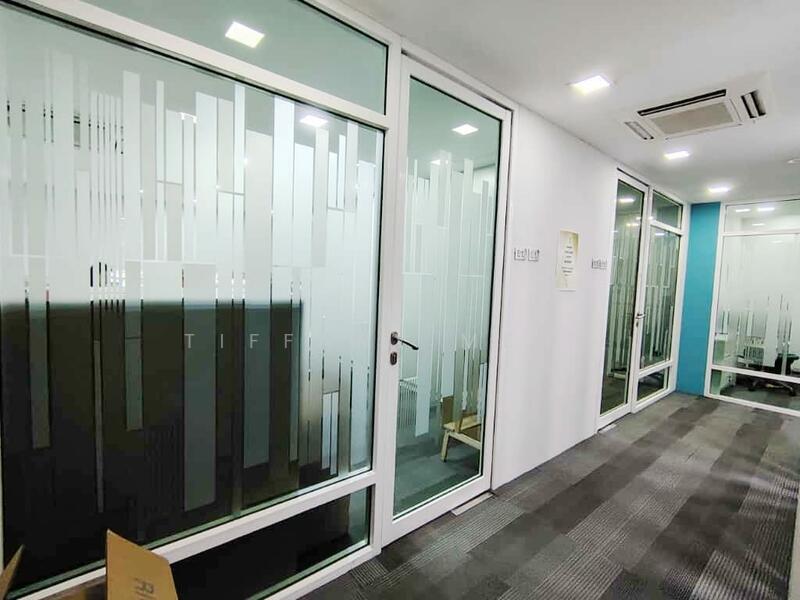 Shop for Sale in MWE Commercial Park (Batu) - Tiffany Meng - Corridor - PropertyGuru.com.my