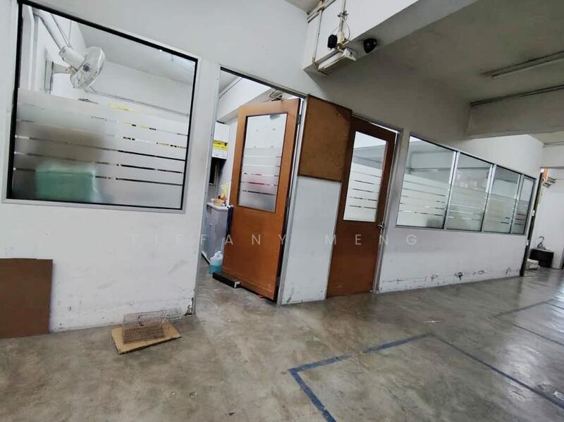 Shop for Sale in MWE Commercial Park (Batu) - Tiffany Meng - Interior - PropertyGuru.com.my