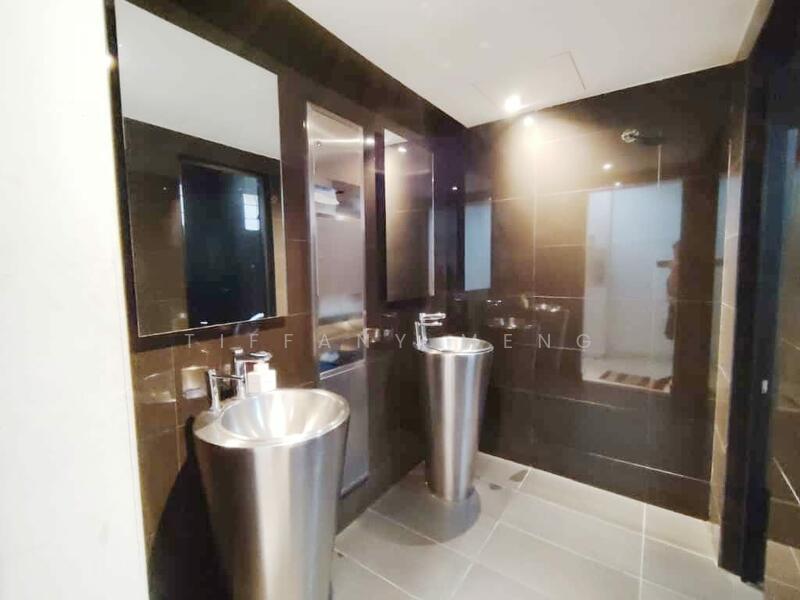 Shop for Sale in MWE Commercial Park (Batu) - Tiffany Meng - Bathroom - PropertyGuru.com.my