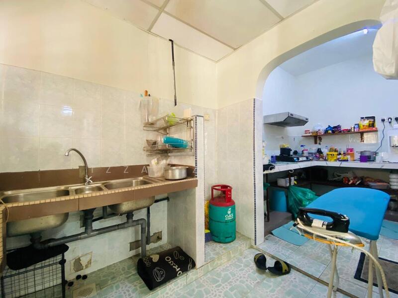 U12, Taman Cahaya Alam untuk Untuk Dijual - RM 525,000, Mac 2026 - Kitchen - PropertyGuru.com.my