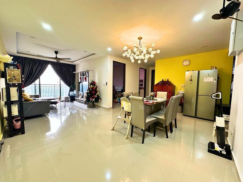 Condominium for Sale at Ken Rimba Condominium 1 - Muhammad Nazli Mohd Amin - Living Room - PropertyGuru.com.my