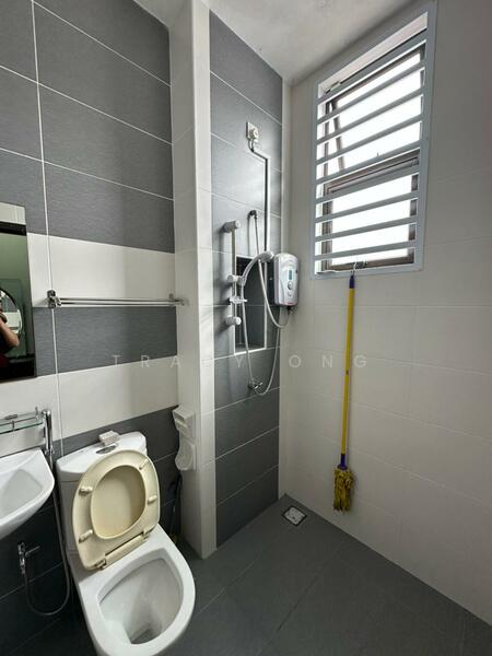 2-storey Terraced House for Rent in Johor Bahru (Johor) - Tracy Ong - Bathroom - PropertyGuru.com.my