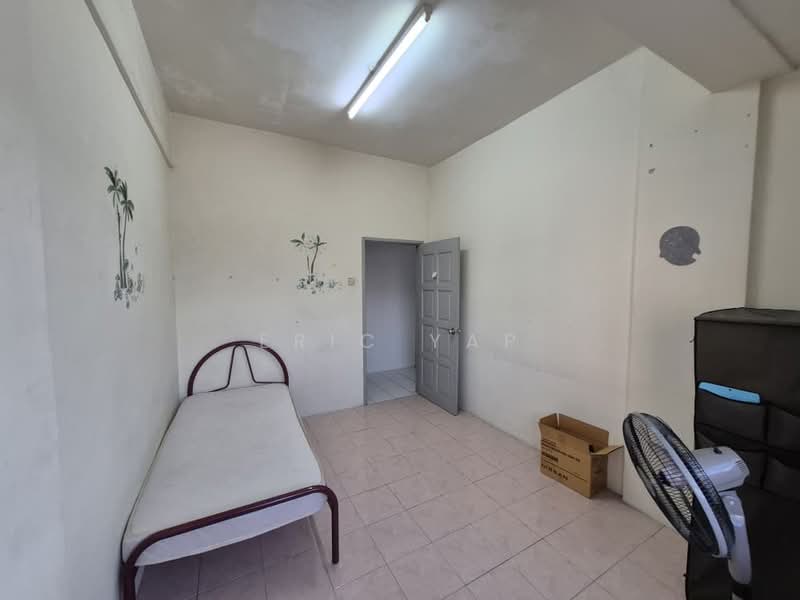 Condominium for Rent at Evergreen Park Acorn & Hazel - Eric Yap - Bedroom - PropertyGuru.com.my